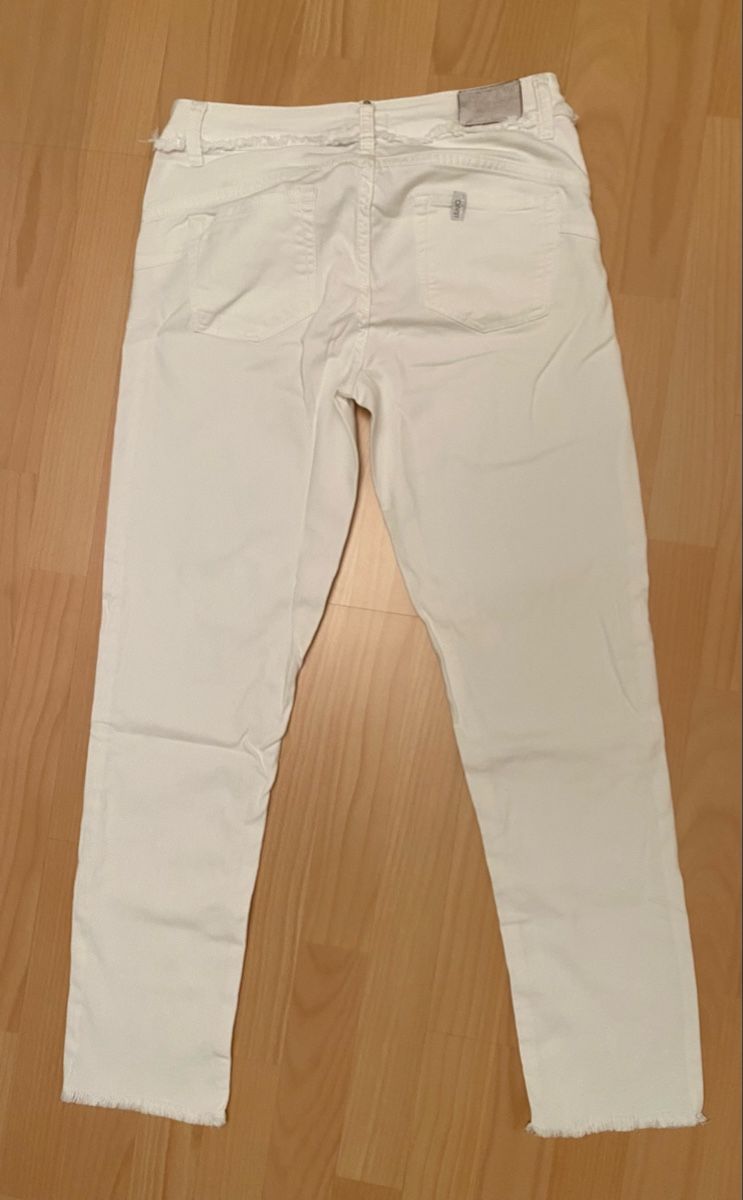Liu Jo Hosen: HOSE LIU JO – Gebraucht aus Eglisau von Lara0 1