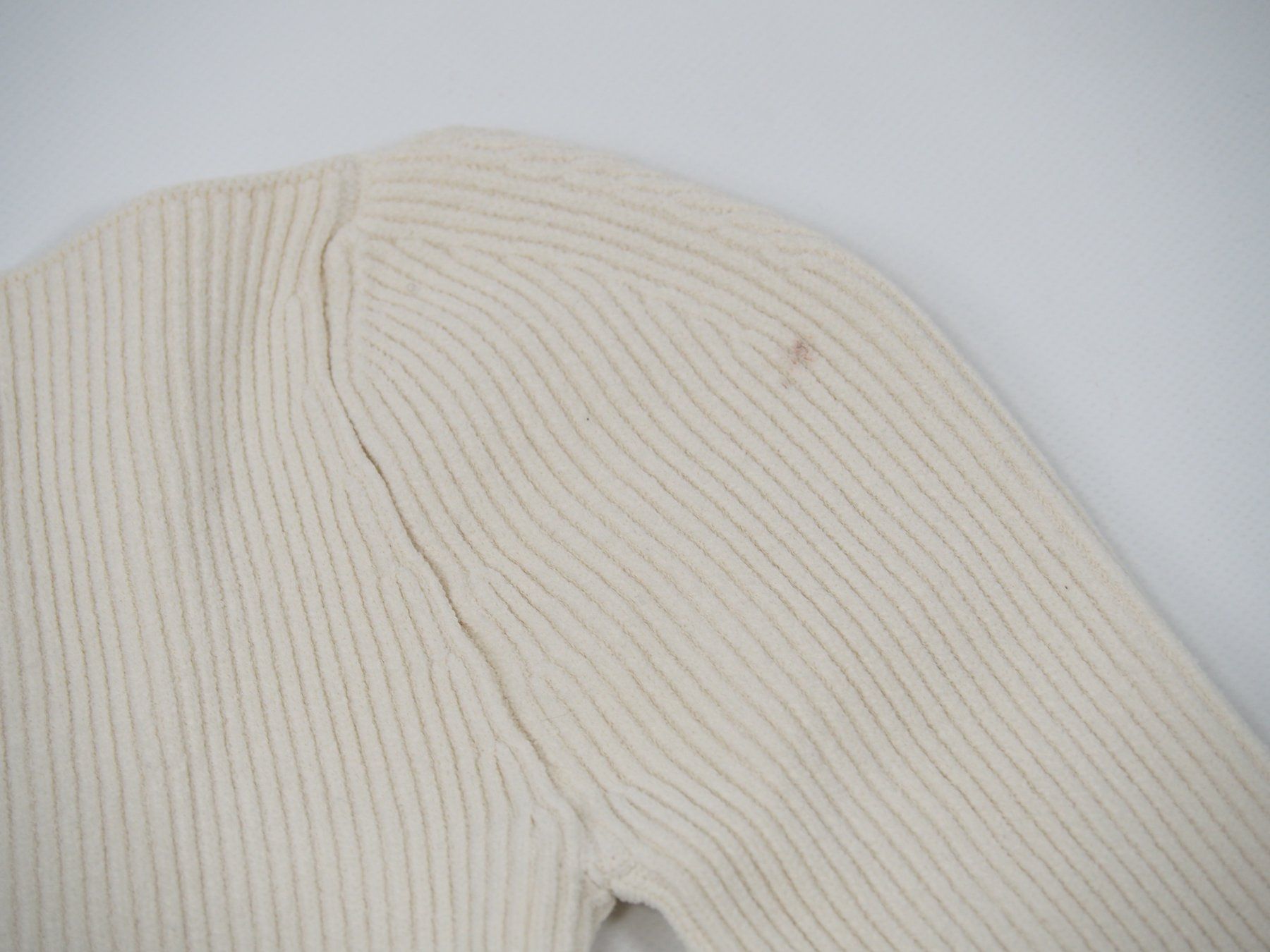 Pulls & Sweat-shirts: KHAITE Maddy Pullover Gr. XS (9170) – D'occasion à Zürich par fundsachenverkauf 4