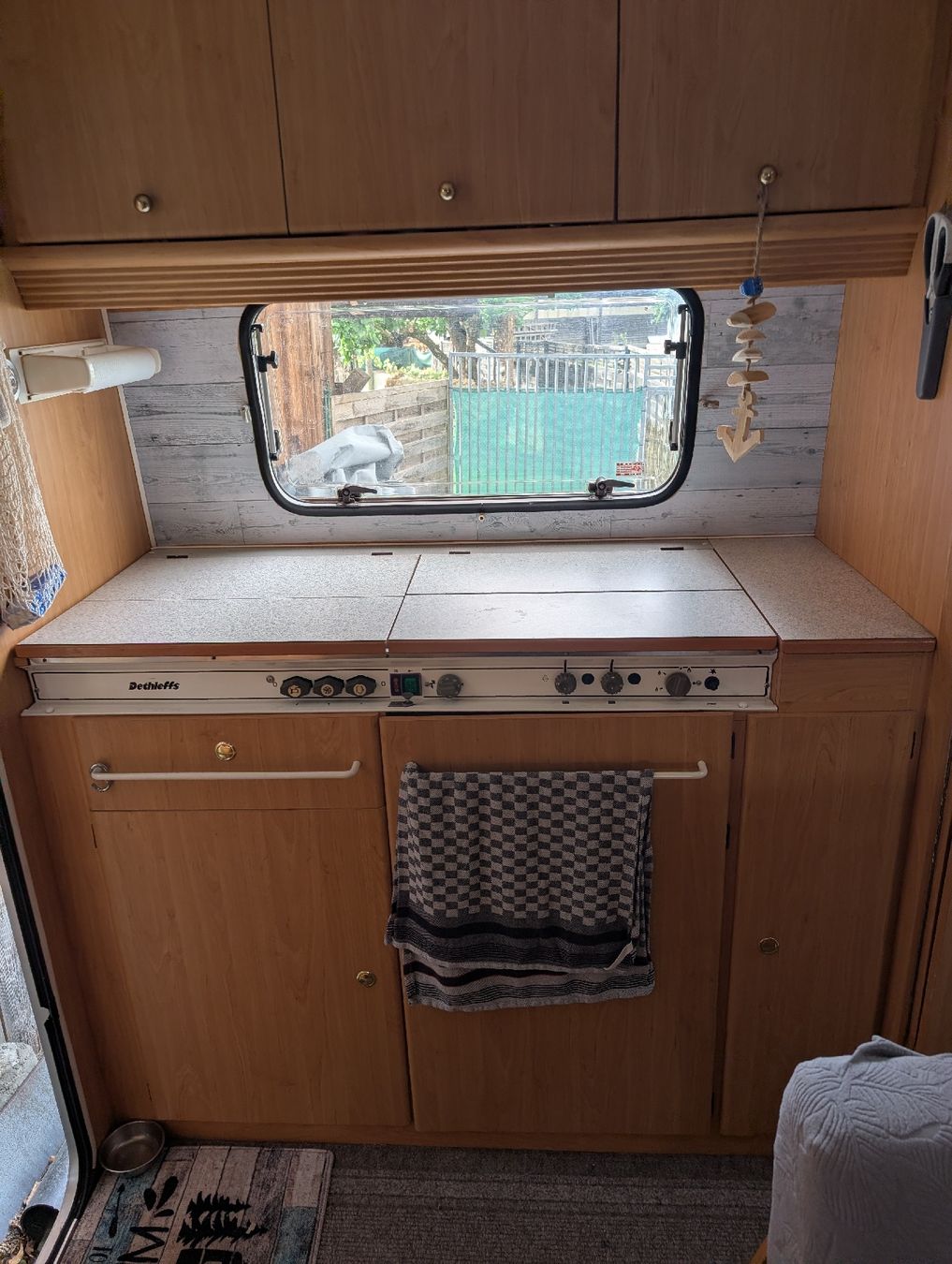 Dethleffs Anhänger: Wohnwagen Dethleffs Camper 450 – Gebraucht aus Hägglingen von Jordan_007 5