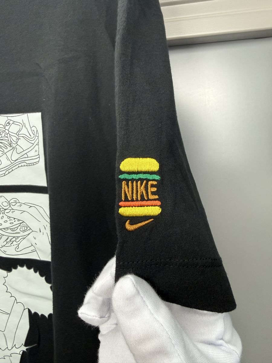 Nike T-shirts: Nike solefood tee – D'occasion à Lausanne par Unehistoiredesapes 2