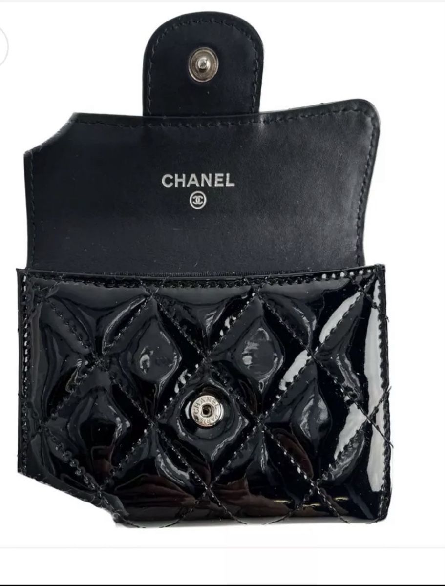 Chanel Portamonete: Chanel Kartenetui Lackleder schwarz – Usato da Aesch BL venduto da trash12 3