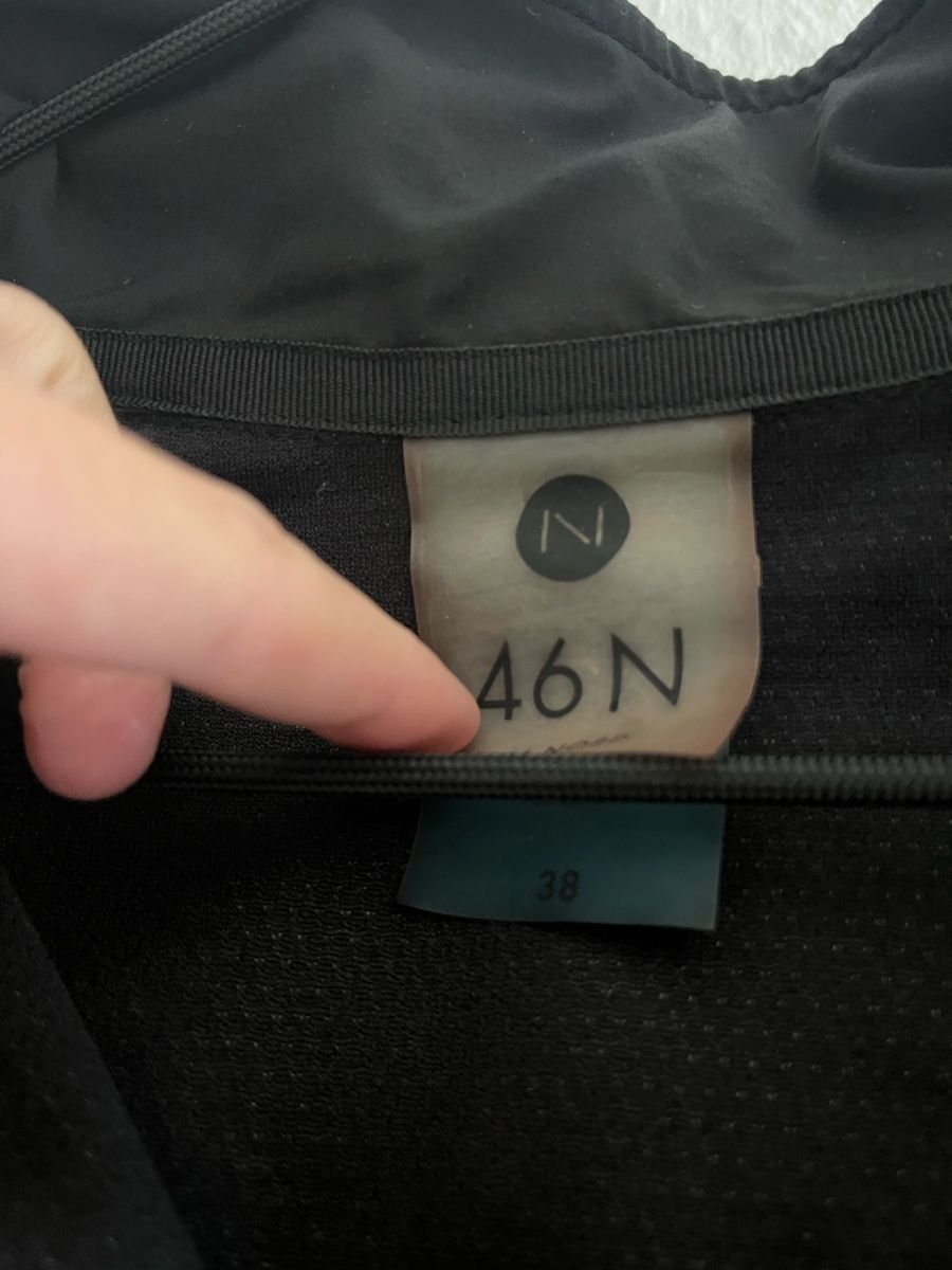 Jacken: Veste de pluie 46N, Taille petit 38 – Gebraucht aus La Chaux-de-Fonds von vert_j 1