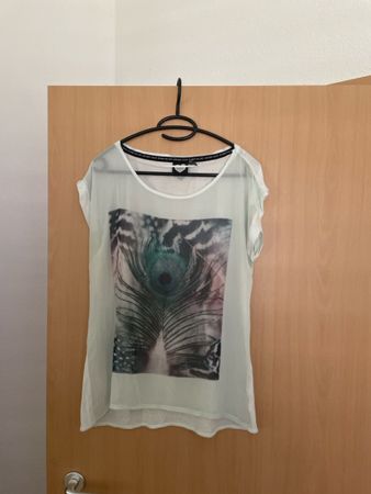 T shirt in hellem Mint ton Grösse L
