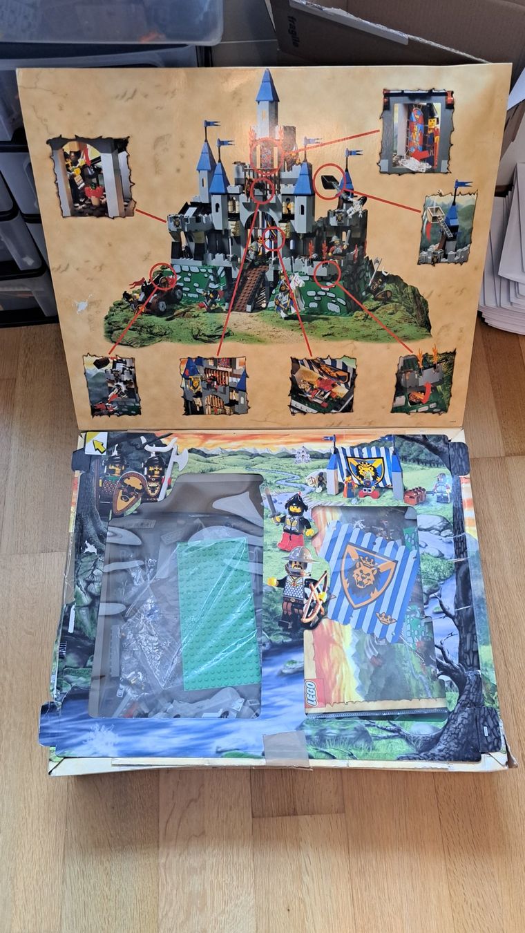 Lego Kit di costruzioni: Lego 6098 King Leo's Castle OVP – Usato da Herrliberg venduto da dav_xc2f 1