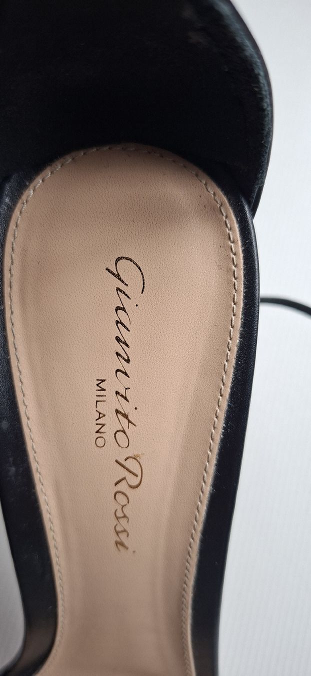 Gianvito Rossi Scarpe da donna: Stilettos Gianvito Rossi – Usato da Zürich venduto da gin_hr8z 2