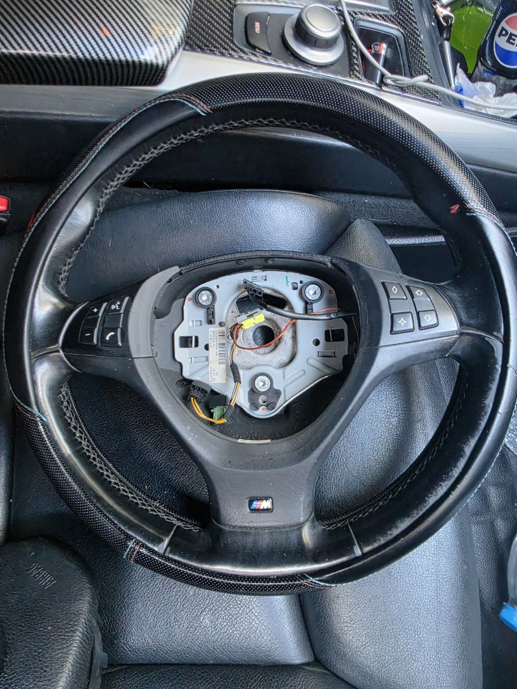 BMW Alle Autoersatzteile: BMW E70 Lenkrad M-Paket – Gebraucht aus Widen von Razer11 1