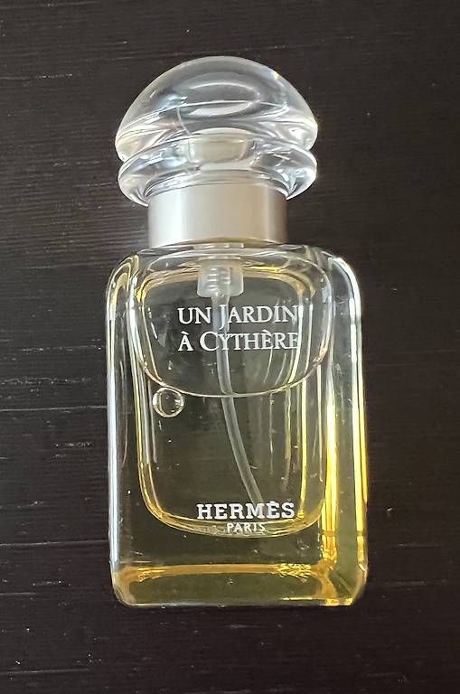Hermès Parfums & Eau de Toilette: Hermès Un jardin à Cythère – D'occasion à Schaan par par_7ggh 1