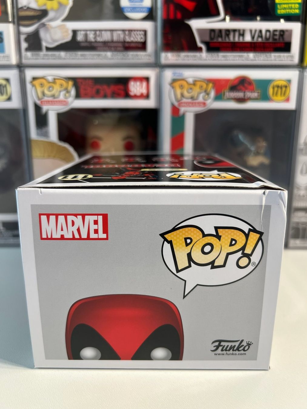 Funko Statuette: Funko POP! Plus Deadpool - Deadpool (Two Swords) (X-Force) – Nuovo e nell'imballaggio originale da Le Mouret venduto da perfectbijou 4