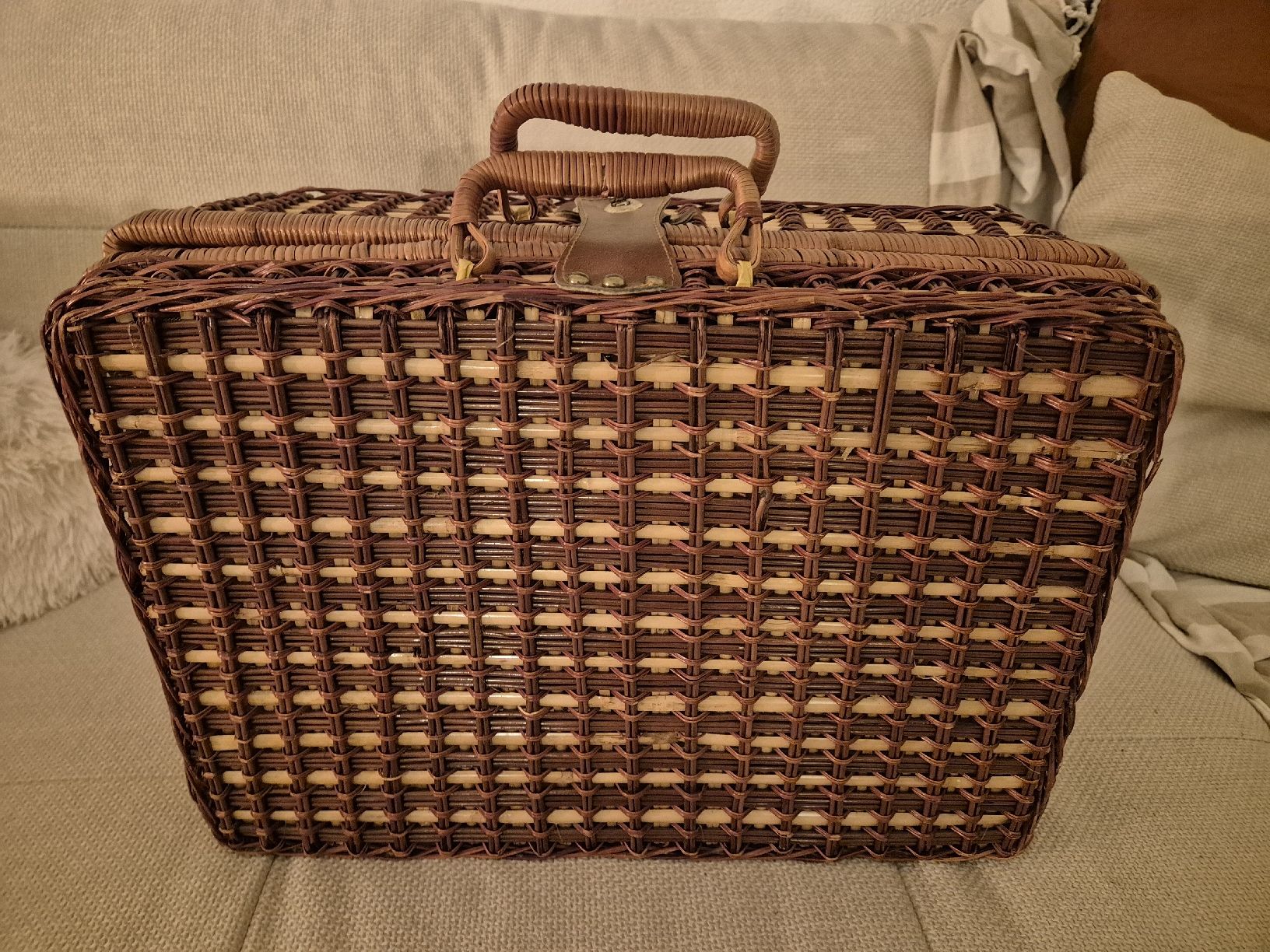 Altro in Antiquarato & Arte: Vintage Picnic Basket - Set for Four – Nuovo (secondo la descrizione) da Zürich venduto da max_97lh 3