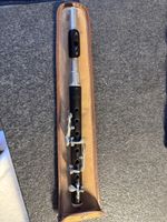 Piccolo schwarz mit Klappen inklusive Etui gebraucht