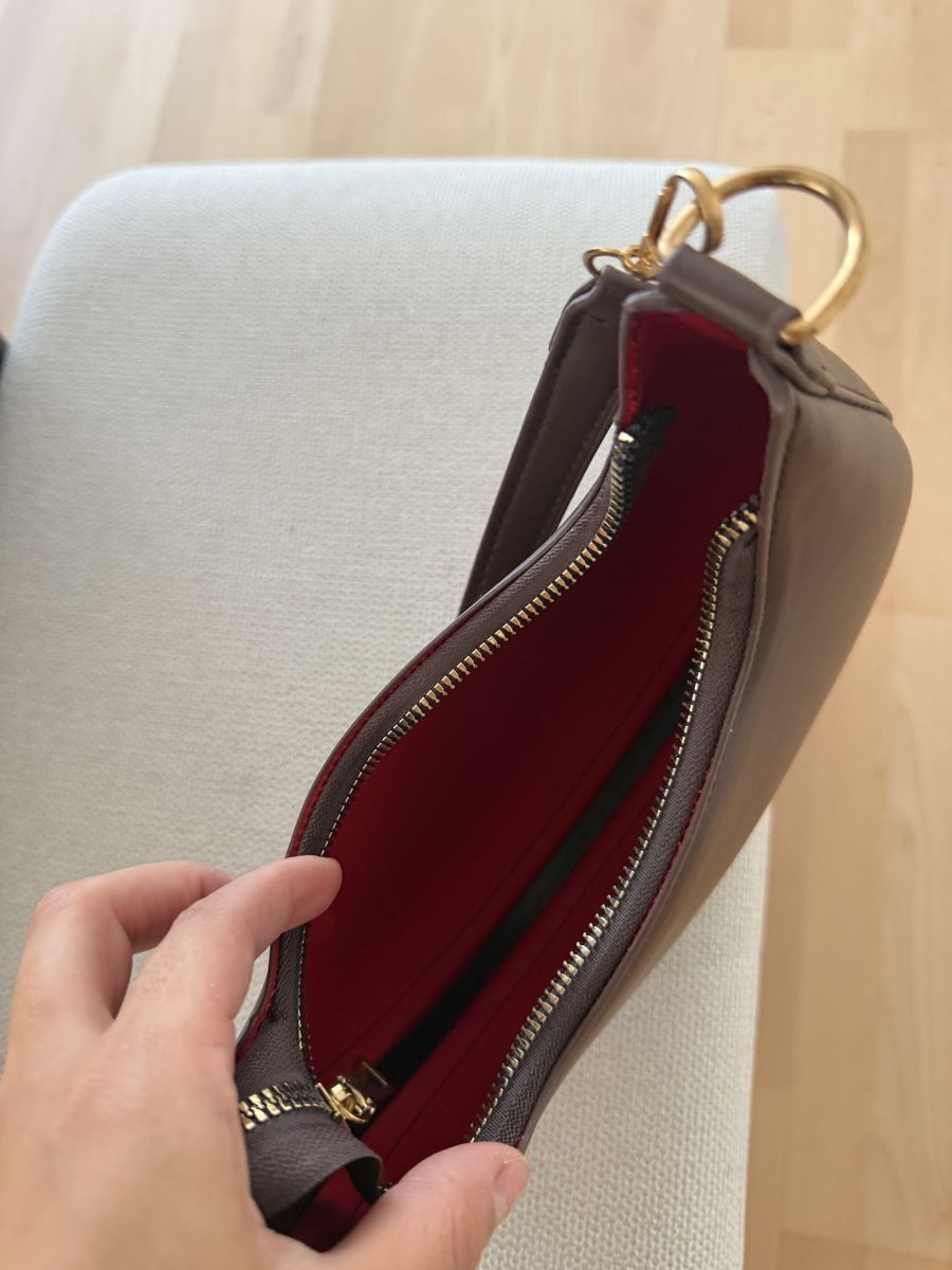Borse da donna: Brown handbag crescent shape new condition – Nuovo (secondo la descrizione) da Bülach venduto da adi_52cm 2