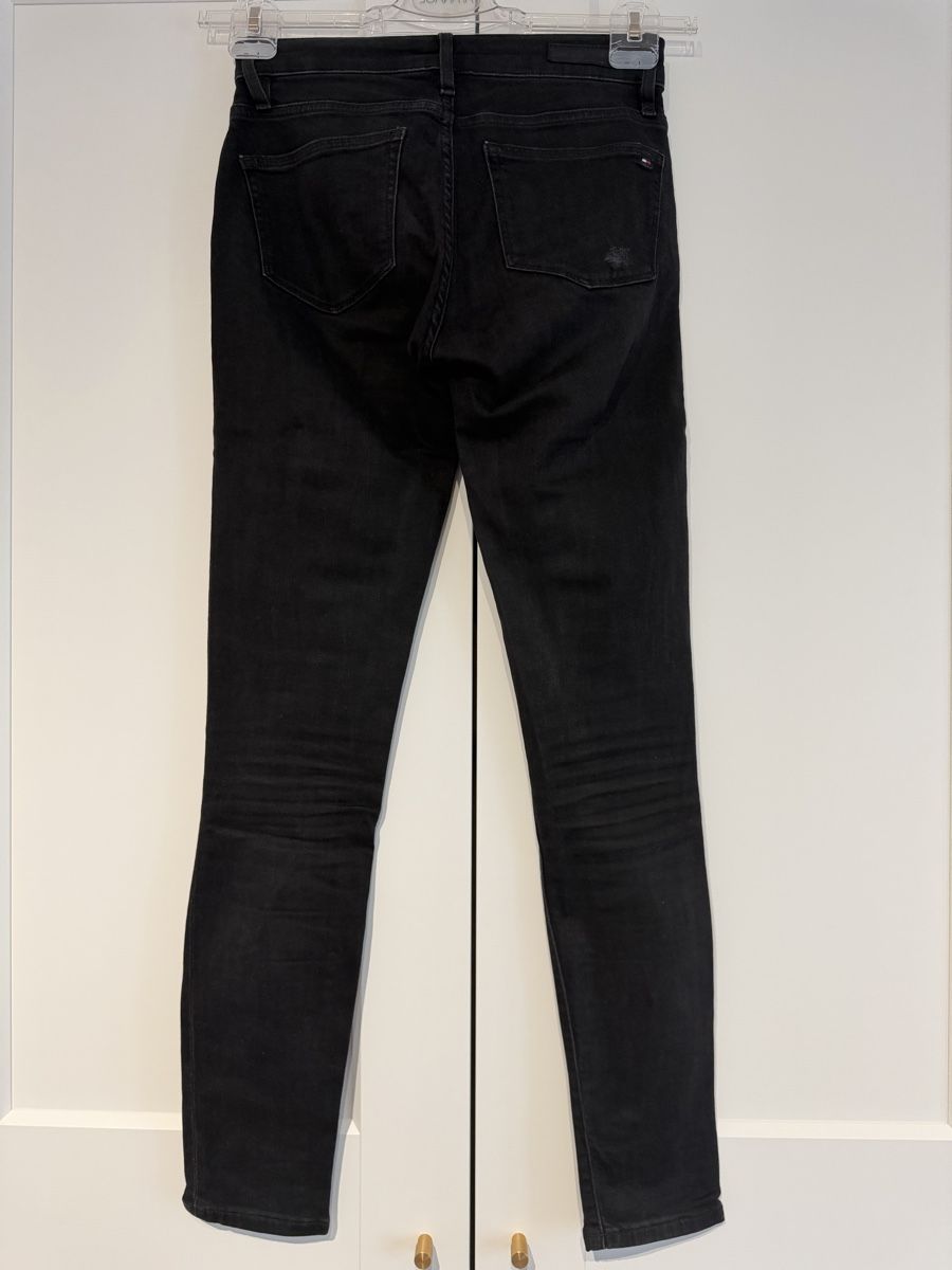 Tommy Hilfiger Jeans: Tommy Hilfiger Skinny Jeans – Gebraucht aus Zürich von asg_closet 1