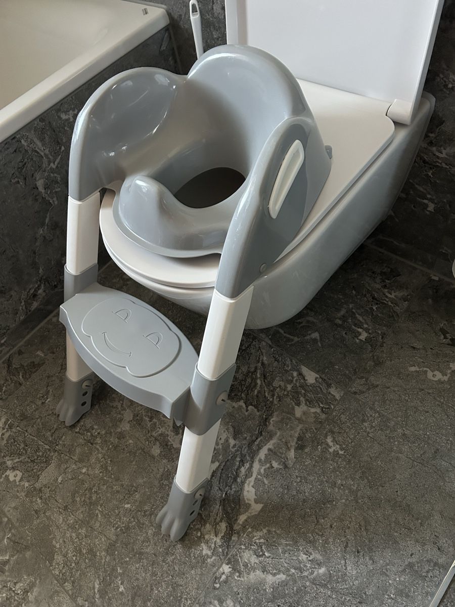WC: Praktischer Kinder WC Sitz – Usato da Hombrechtikon venduto da Etagere92 1