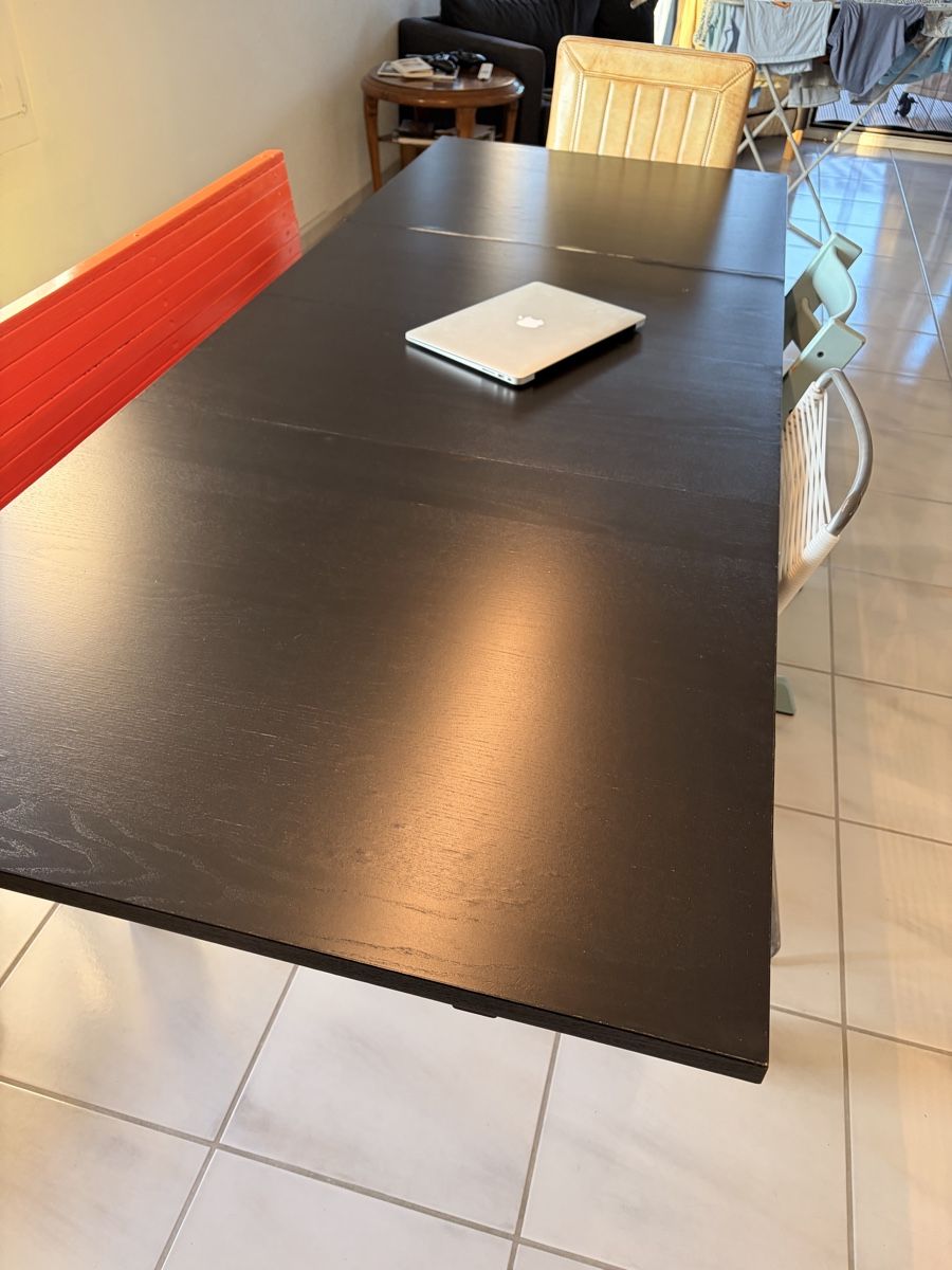 Ikea Tavoli: IKEA Ausziehtisch schwarz Holzfurnier – Usato da Oberwil Lieli venduto da Knokkelmann 1