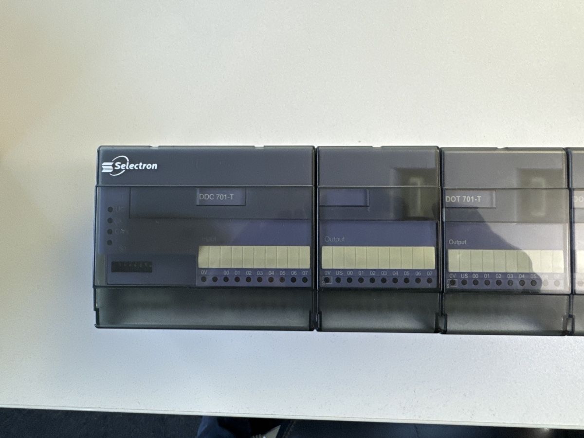 Componenti elettronici: Selectron DDC 701-T / DOT 701-T / AIT 701-T – Usato da Vorderthal venduto da eierchopf 2