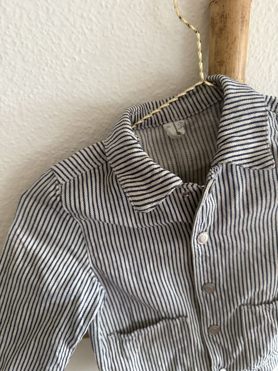 Chemises, T-shirts & Polos: Hemd Arket Gr. 110/116 – D'occasion à Meilen par NHirs96 1