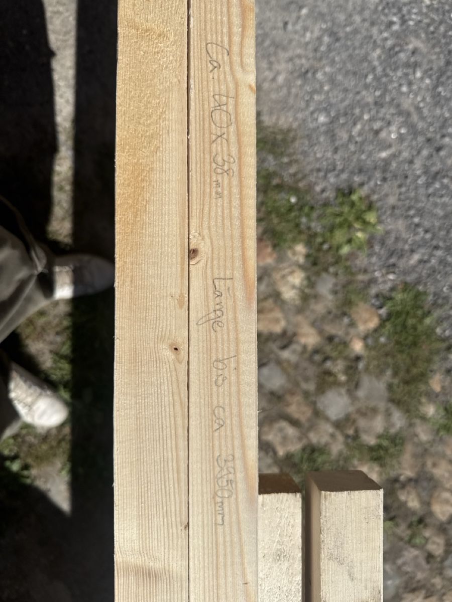Holzartikel: Holzlatten 12stk – Gebraucht aus Langnau i. E. von Acrjl 1