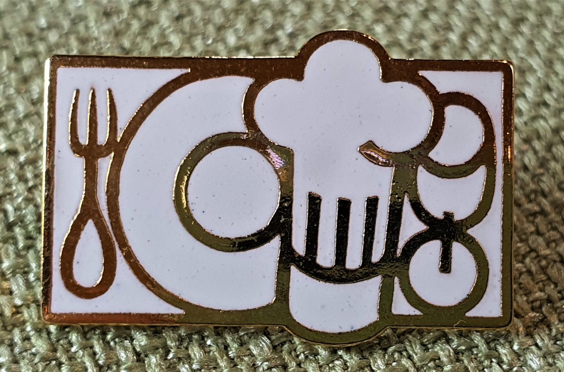 Placchette & Badge: C469 - Pin Bahnhof Buffet Chefkoch – Usato da Reinach BL venduto da Boston-Verkauf