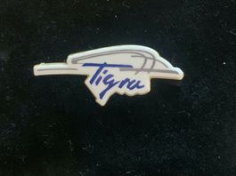 Tigra Pin