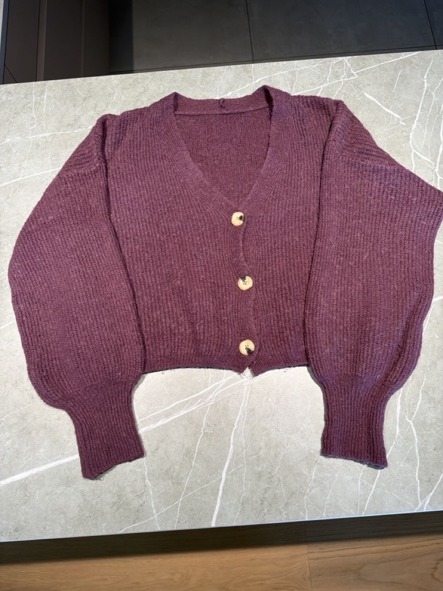 Lots de vêtements: Diverse Pullover und Strickjacken M/L – D'occasion à Kappel SO par Janni07 8