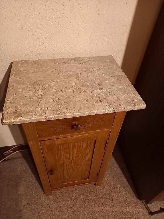 Comodini: Nachttischli  Vintage  Holz – Usato da Pfungen venduto da hexenkutsche 1
