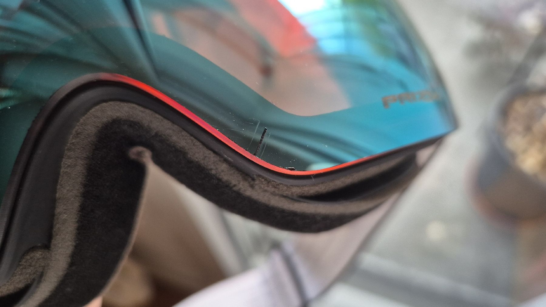 Oakley Occhiali & Lenti: Oakley Flight Deck M Skibrille – Usato da Bern venduto da samawy 1