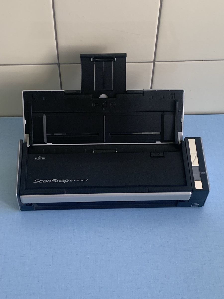 Fujitsu Scanner: Scanner documents Fujitsu ScanSnap S1300i - NEUF – Neu (gemäss Beschreibung) aus Lausanne von Xiaoxi 2
