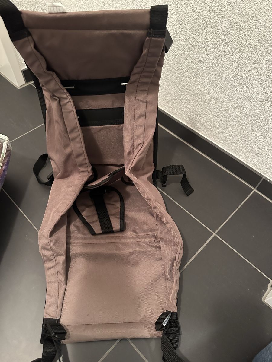 Croozer Ersatzteile: Babysitz Croozer Veloanhänger – Gebraucht aus Frauenfeld von Bimbo81