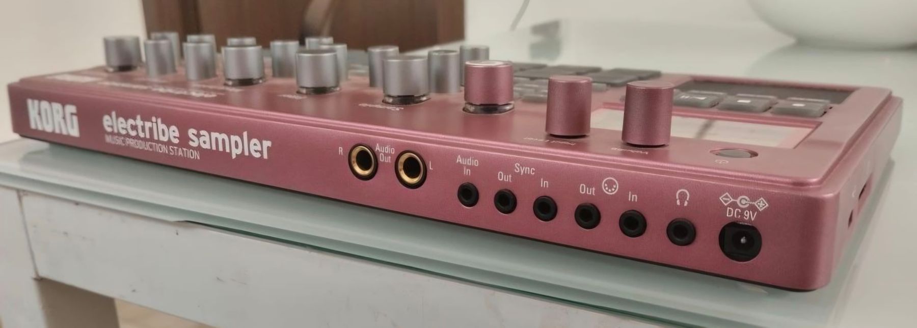 Korg Strumenti musicali: Korg Electribe Sampler Music Production Station – Nuovo (secondo la descrizione) da Bern venduto da mar_zkp9 1