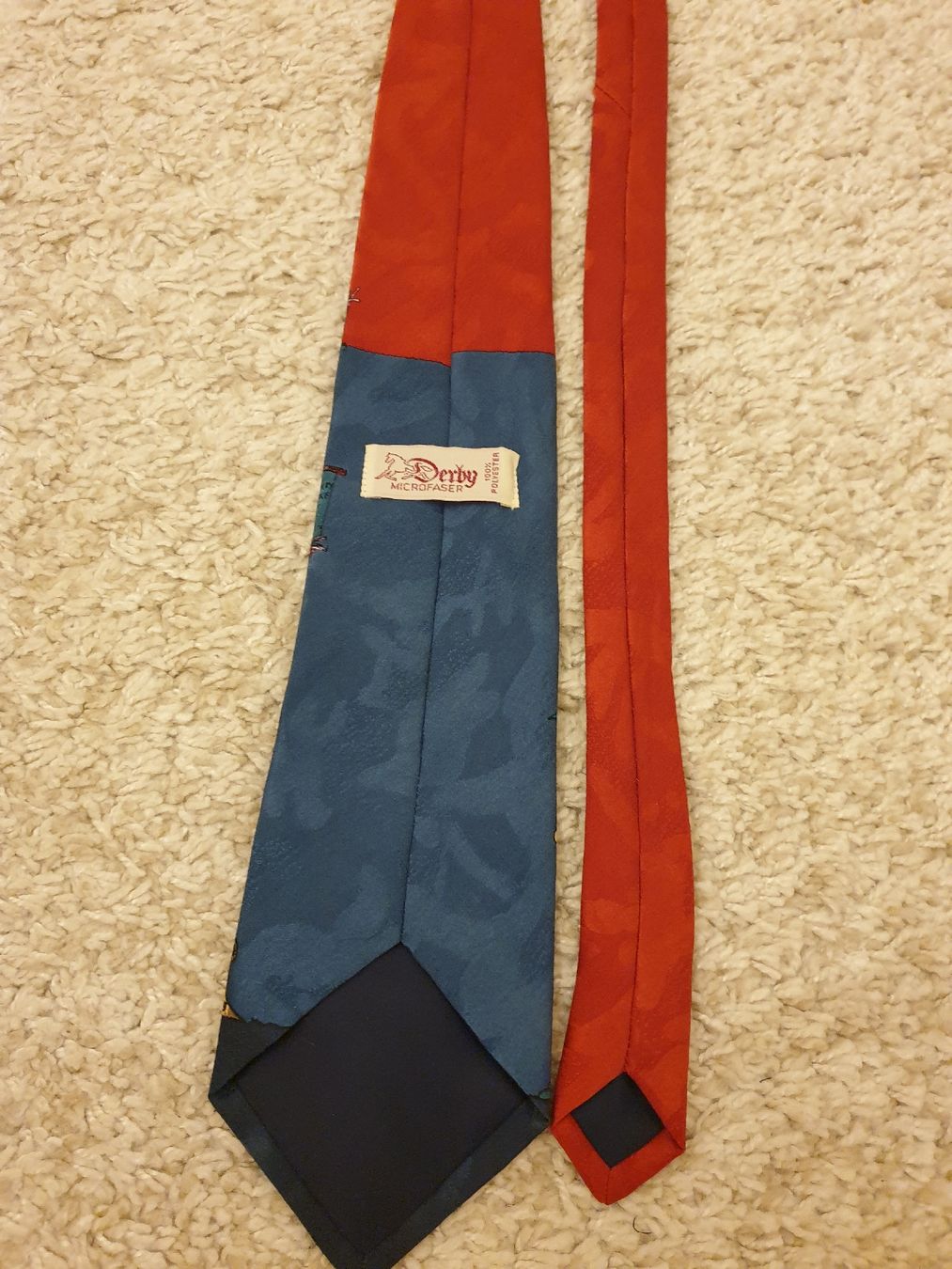 Tommy Hilfiger Cravatte: Lot 4 cravates, excellent état, 3 soie+1 polyester – Usato da Neuchâtel venduto da Verenas12 8