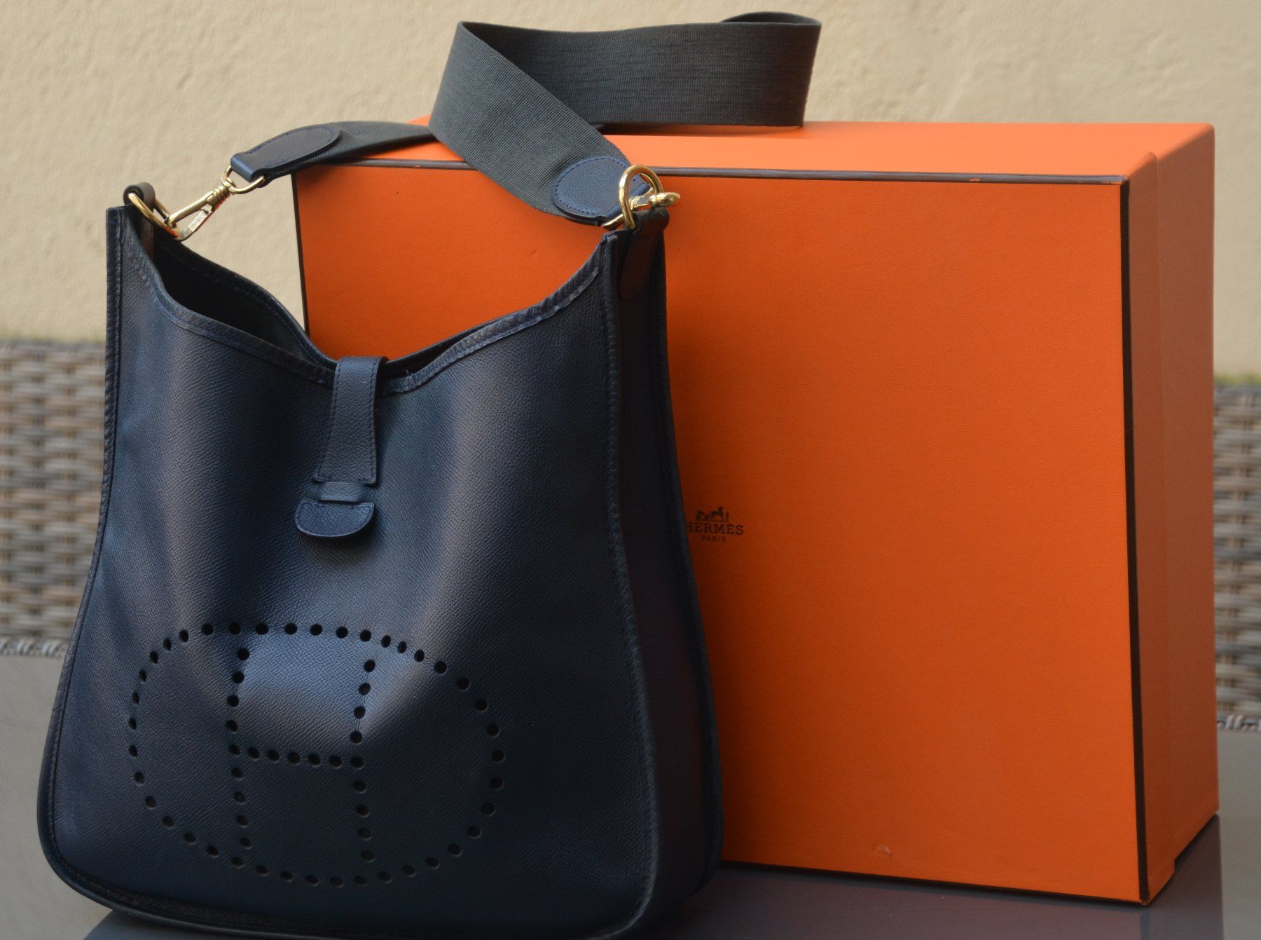 Hermès Taschen für Damen: Hermès Evelyne 29 Tasche / sac – Gebraucht aus Collonges von Auganien 2