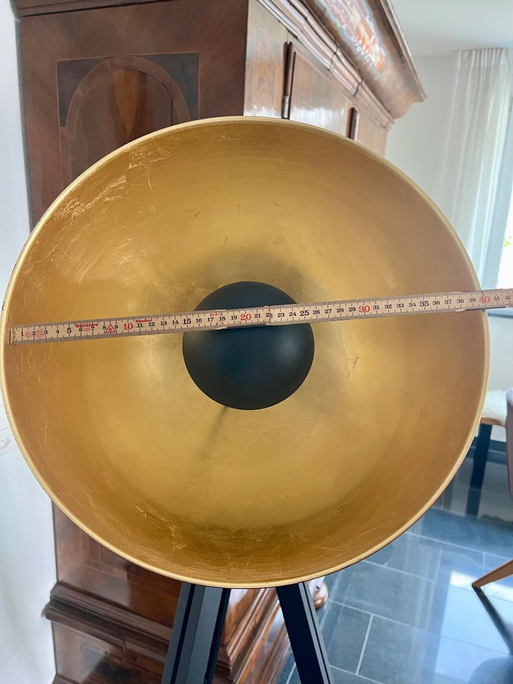 Lampen: Stehlampe Gold / Schwarz – Gebraucht aus Moosleerau von MiBan 3