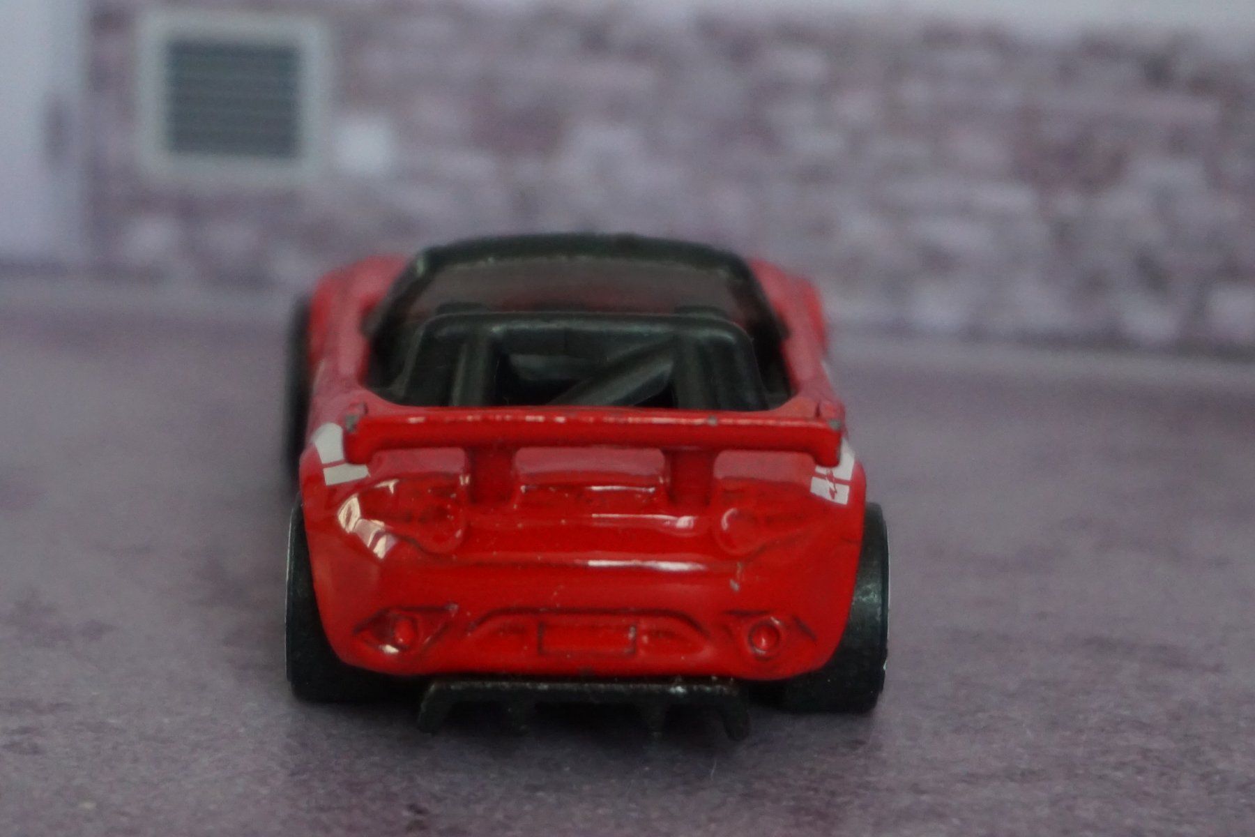 Hot Wheels Modellini d'auto: HotWheels `15 Mazda MX-5 Miata COOL !!!!!!!!!! – Usato da Reiden venduto da Doppeldecker69 2