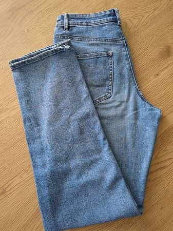 Jeans Grösse 28/36