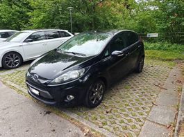 Ford Fiesta 1.4i 16V Trend+ (8-fach bereift)