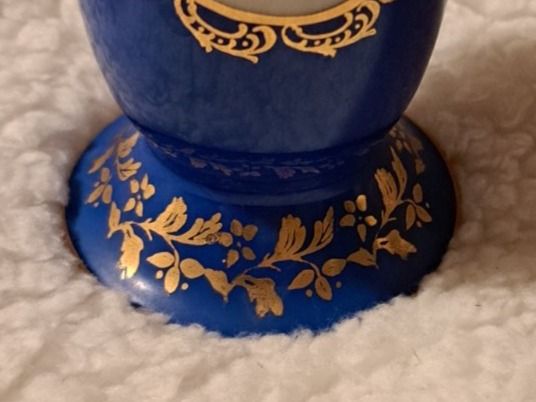 Vasi & Recipienti: Vase Porzellan alt – Usato da Embrach venduto da YVBER 2
