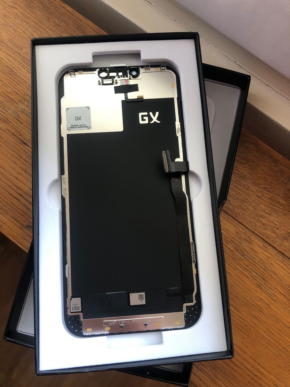 Apple Handys / Smartphones: Display OLED de I'iphone 13 pro max GX – Neu und originalverpackt aus Leukerbad von mig_8bbp 2