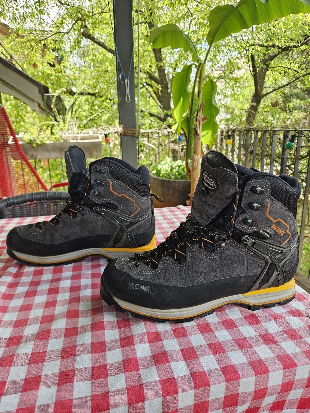 Meindl Scarpe da uomo: Meindl litepeak men pro GTX anthrazit UK 9 EU 43 – Usato da winterthur venduto da Zappazagato 1