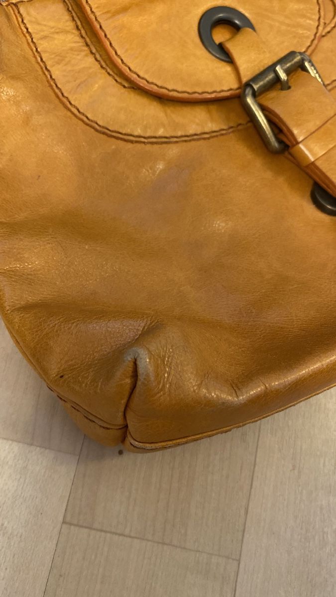Coccinelle Borse da donna: Coccinelle Ledertasche – Usato da Obfelden venduto da tan_9lj9 8