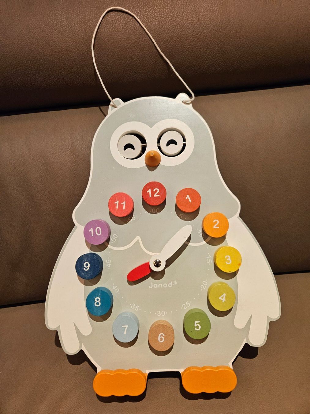Janod Giocattoli: Lernuhr Owly Clock Janod – Usato da Appenzell Steinegg venduto da Skibobbli