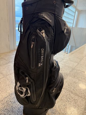 Bennington Golfbag Dry Bag schwarz