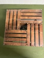 Salontisch aus Holz