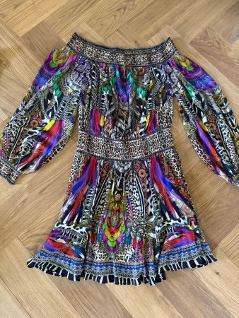 Camilla Off-Shoulder Seidenkleid, Gr. M, bunt gemustert