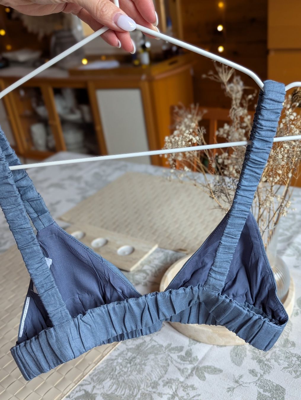 Top: Dissh linen crop top – Nuovo (secondo la descrizione) da Altendorf venduto da jak_lkk8 4