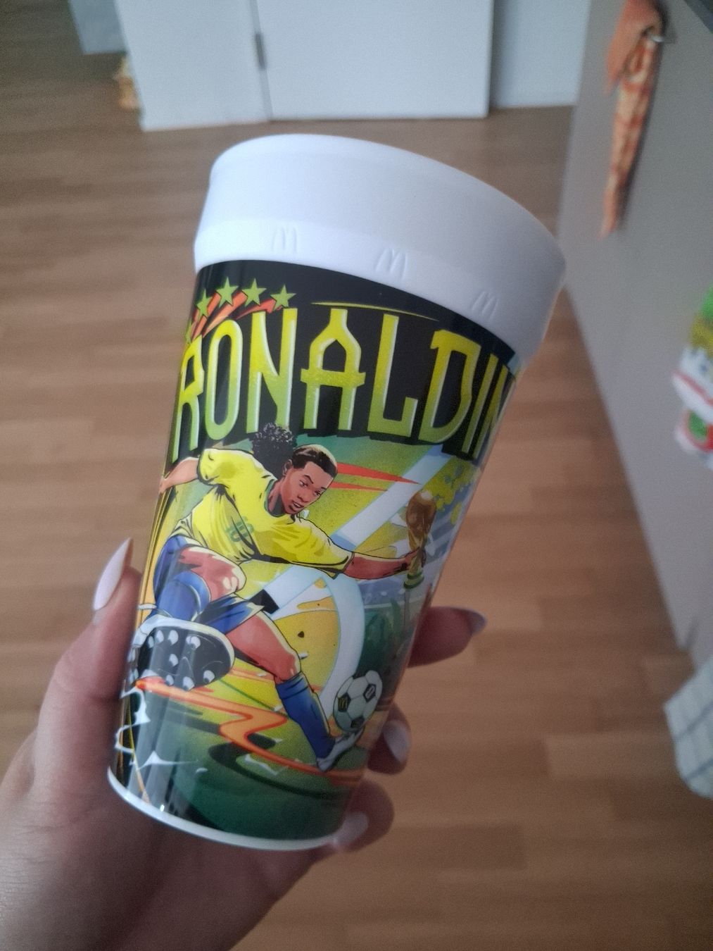 Contenitori & Simili: Becher McDonald's Ronaldinho – Nuovo (secondo la descrizione) da Buchrain venduto da larissaa__x 1