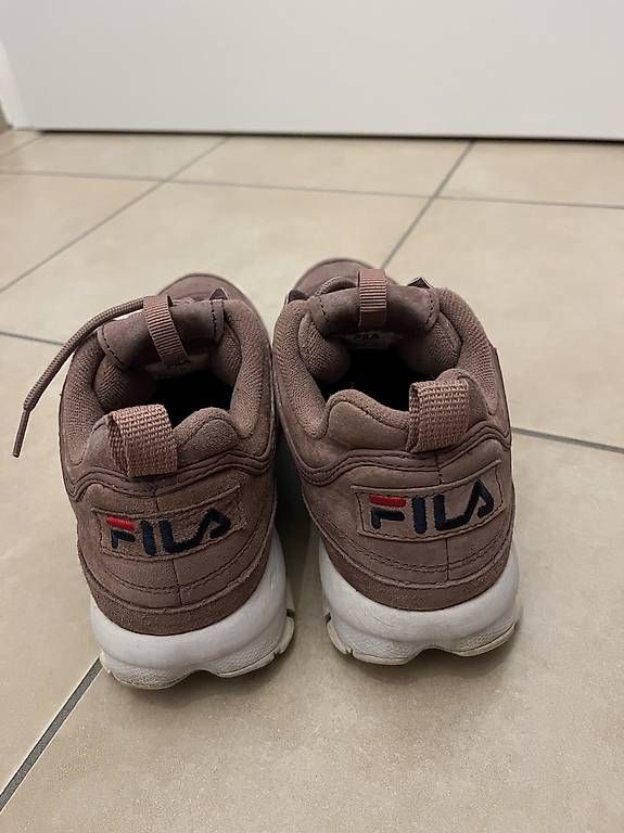 Scarpe da donna: Fila disruptor S low ash rose  – Usato da La Chaux-de-Fonds venduto da dianapsf 2