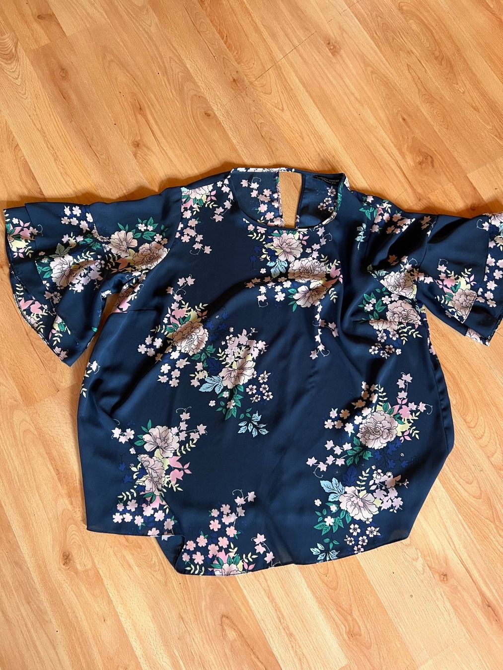 Dorothy Perkins T-shirt: Shirt – Usato da Konolfingen venduto da SonjaKalt