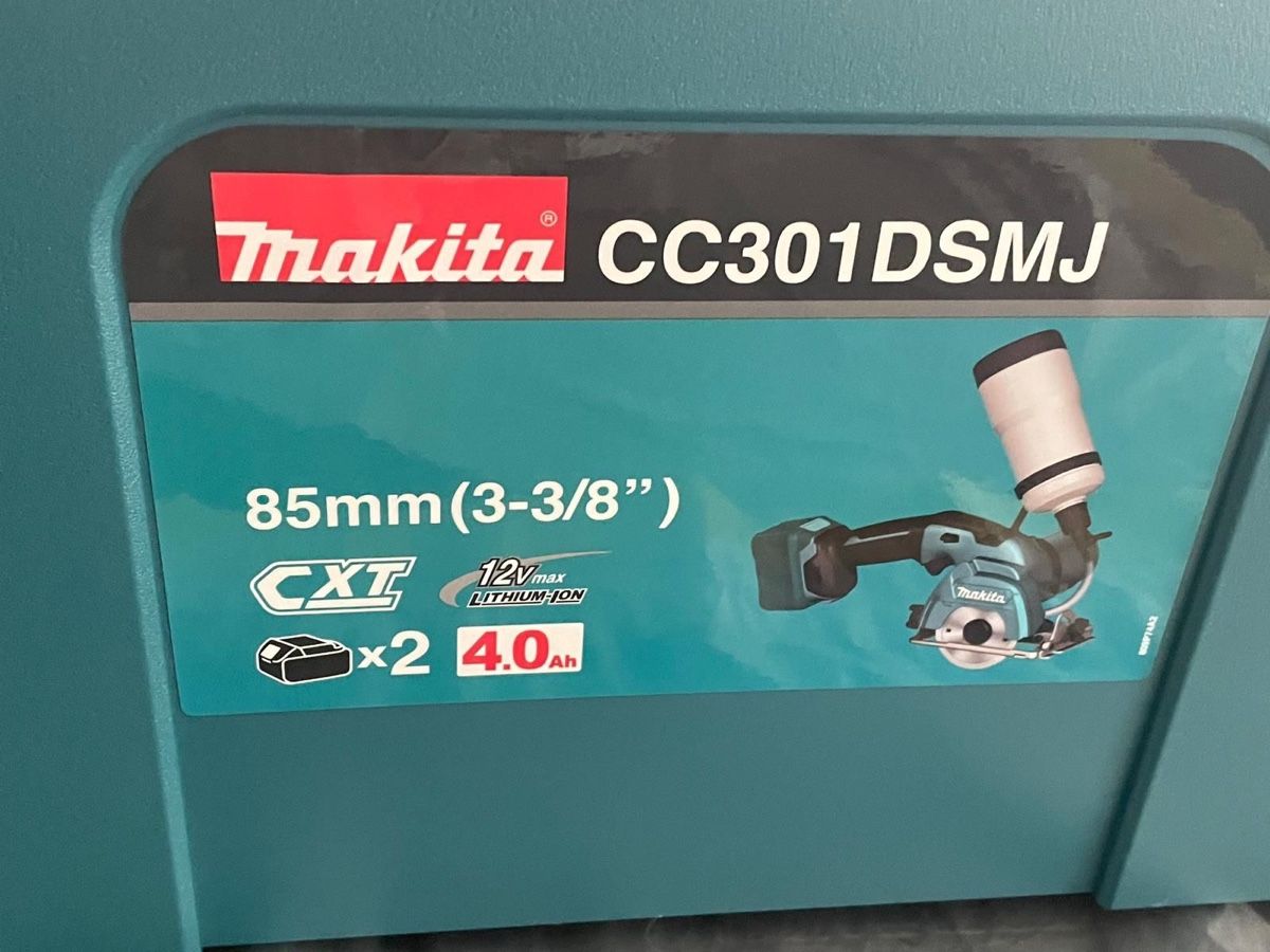 Makita Schleifen & Polieren: Akku-Glas- und Keramik- Schneider CXT, Makita – Gebraucht aus Burg AG von rok_r6lg