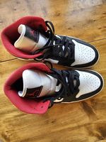 Basket Air Jordan 1 mid neuves / T42 