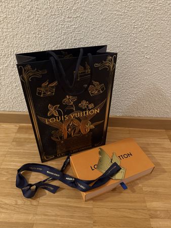 Louis Vuitton Einkaufstüte und Staubbox Weihnachtsedition